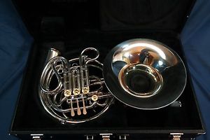 "Vintage" Conn 8DS (V8D w/ Screw Bell) Double French Horn w/ Case, Mouthpiece