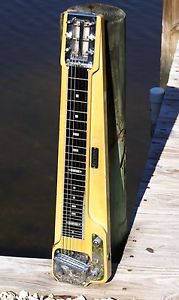 Vintage Fender Deluxe 6 Lap Steel Guitar