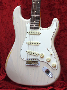 Fender Custom Shop Master Build 61 Stratocaster Relic, Electric guitar, y1109