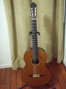 GUITARE CLASSIQUE DE CONCERT MAURICE DUPOND DE 1987