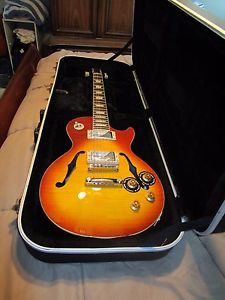 Gibson/Epiphone Les Paul Standard Florentine PRO Honey Burst Guitar with Case
