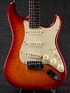 Fender American Deluxe Stratocaster-Aged Cherry Electric Guitar Free shipping