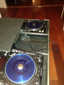 New: Two Denon DN-S2700s w/ used Odyssey Flight Case & Blue Vinyls