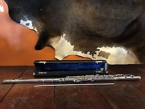 VINTAGE ARTLEY FLUTE - Solid Silver Head