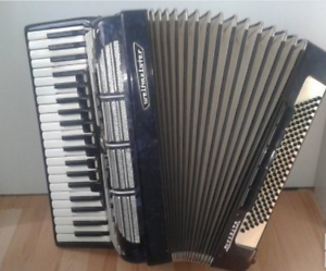 Weltmeister Seperato 120 bass piano accordion- worldwide