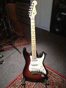 Fender Stratocaster VG Made in America - w HSC