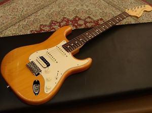 Fender Highway 1 Stratocaster HSS Amber 2003 E-Guitar Free Shipping