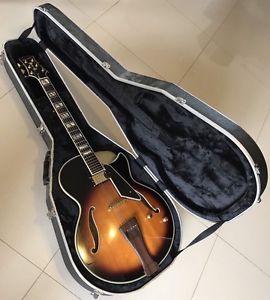 Robert Conti Archtop Equity Guitar Solid Top Back And Sides Jazz