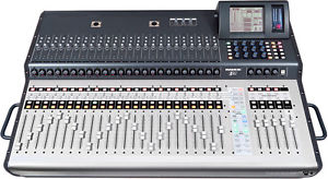 MACKIE TT-24 TT24 Digitalmischpult Digitalmixer Touchscreen Live FOH Mixer