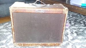 Vintage 1955 Fender "Deluxe" 5E3 Tweed Tube Amplifier
