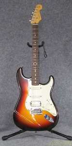 FENDER USA AM-PLX-PLUS Stratocaster  Electric Guitar with Hard case From Japan