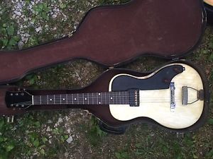 1951 Oahu Supro National Ozark guitar and case