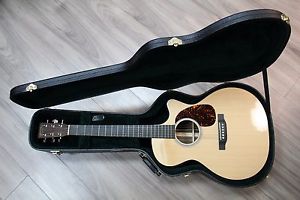 2013 Martin & Co Custom USA Natural Acoustic / Electric Guitar (Hard Case)