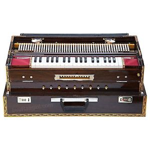 Lovely Design  Harmonium Folding Harmonium 13 Scale Changer 4Reed -Walnut Color