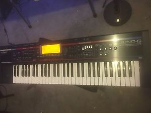 ROLAND JUNO G