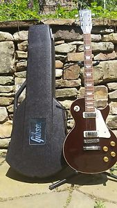 1982 Gibson Les Paul Deluxe Guitar Wine Red, Excellent Condition (Hardly Played)