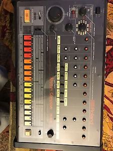 Roland TR-808 Rhythm Composer Vintage Programmable Drum Machine Sequencer TR 808