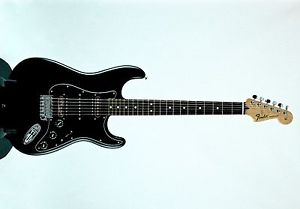 2016 FENDER STANDARD STRATOCASTER HSH (NEW MODEL) TRIPLE BLACK HAND-SELECTED NOS