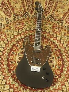 Greco BG-800 2000 Black Original Shape Model E-Guitar Free Shipping