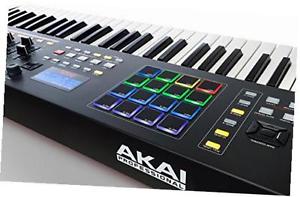 mpk261 | 61-key usb midi keyboard & drum pad controller with lcd screen (16