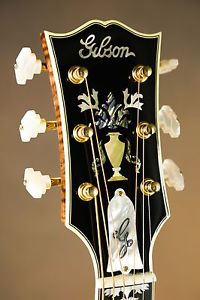 2015 Gibson SJ-200 Gallery Custom Honeyburst Acoustic Guitar J-200