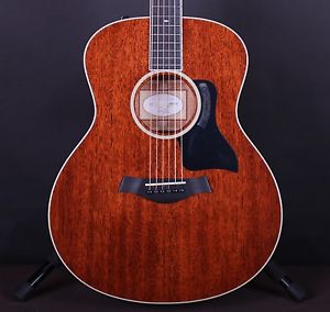 2015 Taylor 526e Mahogany Grand Symphony Acoustic Electric Guitar #5018