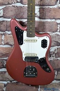 Fender Custom Shop NAMM LTD 1963 Journeyman Jaguar Aged Burgundy Mist Metallic