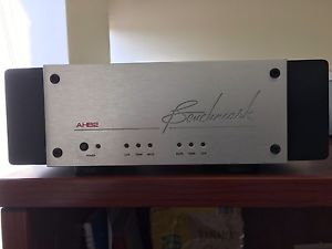 Benchmark Media AHB2 Power Amplifier Silver Finish Mint Condition