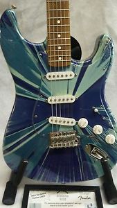 New Fender Strat 2003 with Hardshell Case (Splatter Custom Finish)