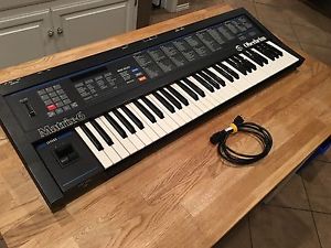 1984 OBERHEIM MATRIX 6 In Excellent Condition.