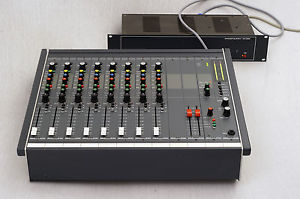 ELAA S120 WITH 8X MIC/LINE WITH EQ > 2 OUTPUT