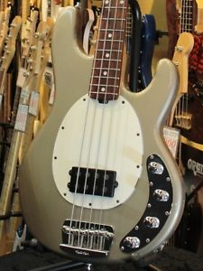 MUSIC MAN StingRay 4 SLV / R Electric Bass Guitar Free Shipping