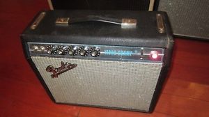 Vintage 1971 Fender Vibro Champ In Very Clean And All Original Condition Silver