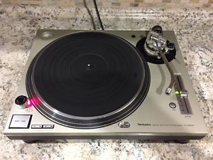 1 Technic SL 1200 M3d Dj Turntables Vinyl & Serato Tested Rca & Ground 1210