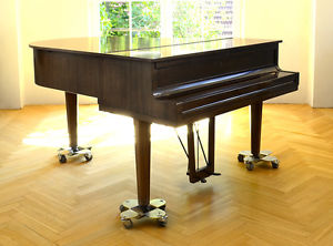 STEINWAY & SONS M-170 Flügel - Hamburger Produktion