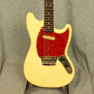Fender Musicmaster II Electric Guitar