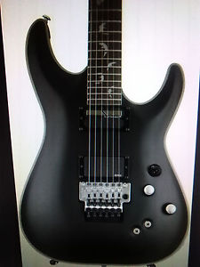 Fender Offset Series Mustang 6-String Electric Guitar, Black NEW
