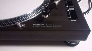 Technics SL1200MK2 DJ Turntable (Black) - Excellent Working Condition