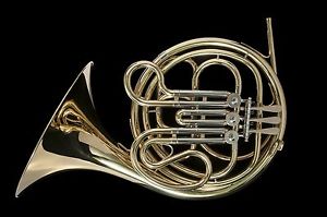 Holton H602 French Horn With Case