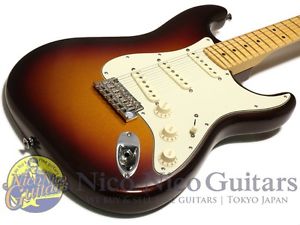 FENDER 2013 AMERICAN DELUXE STRATOCASTER PLUS SUNBURST Used Electric Guitar F/S
