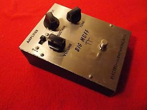 1970 Electro Harmonix Triangle Big Muff Fuzz Pedal. Incredible Sounding Example!