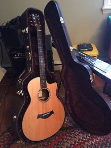 Taylor GT-8 Baritone 8-String Acoustic Guitar, near perfect condition