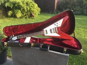 Gibson Flying V - 67 Reissue, Papiere, Cites, Zebra PAF, Custom Shop Case
