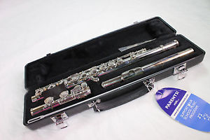 Armstrong Student Model 103OS Open Hole Flute DISPLAY MODEL QuinnTheEskimo