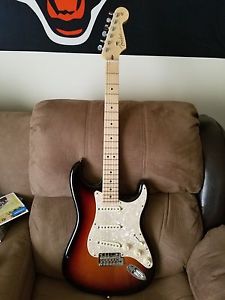Fender Stratocaster American Standard 2012 3-tone Sunburst + Maple Fretboard