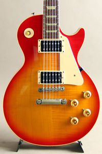 GIBSON Les Paul Classic Plus Heritage Cherry Sunburst 1994 E-Guitar