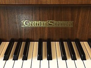 Klavier Grotrian Steinweg