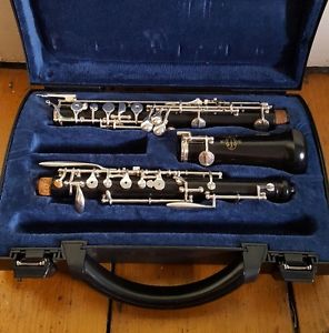 Buffet 4121 student Oboe in amazing condition