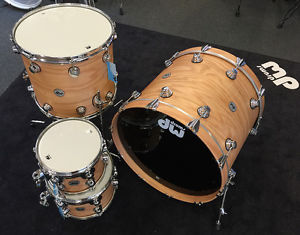 DW Collectors 22-10-12-16 Shellset Custom Oak / AL