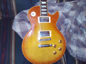 VINTAGE MAISON: LES PAUL: GUITAR: FLAME TOP: TEA BURST: